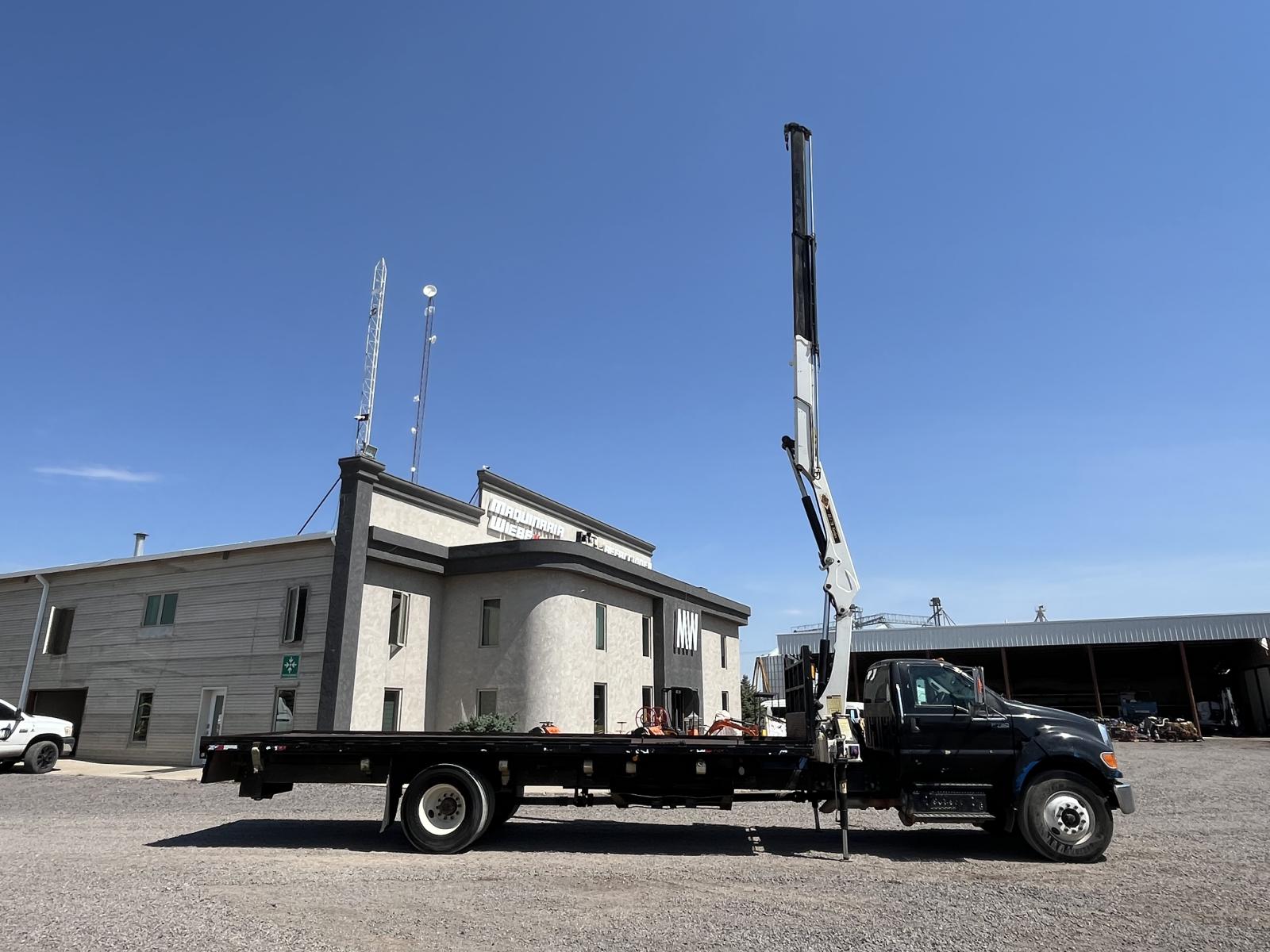 ./imagenes/INVOICE/2019/17193/CAMION CON GRUA HIAB IMT 1178 SL K2 (11).JPG